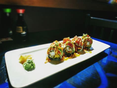sotwe asian|SUSHI YOSHI, Stowe .